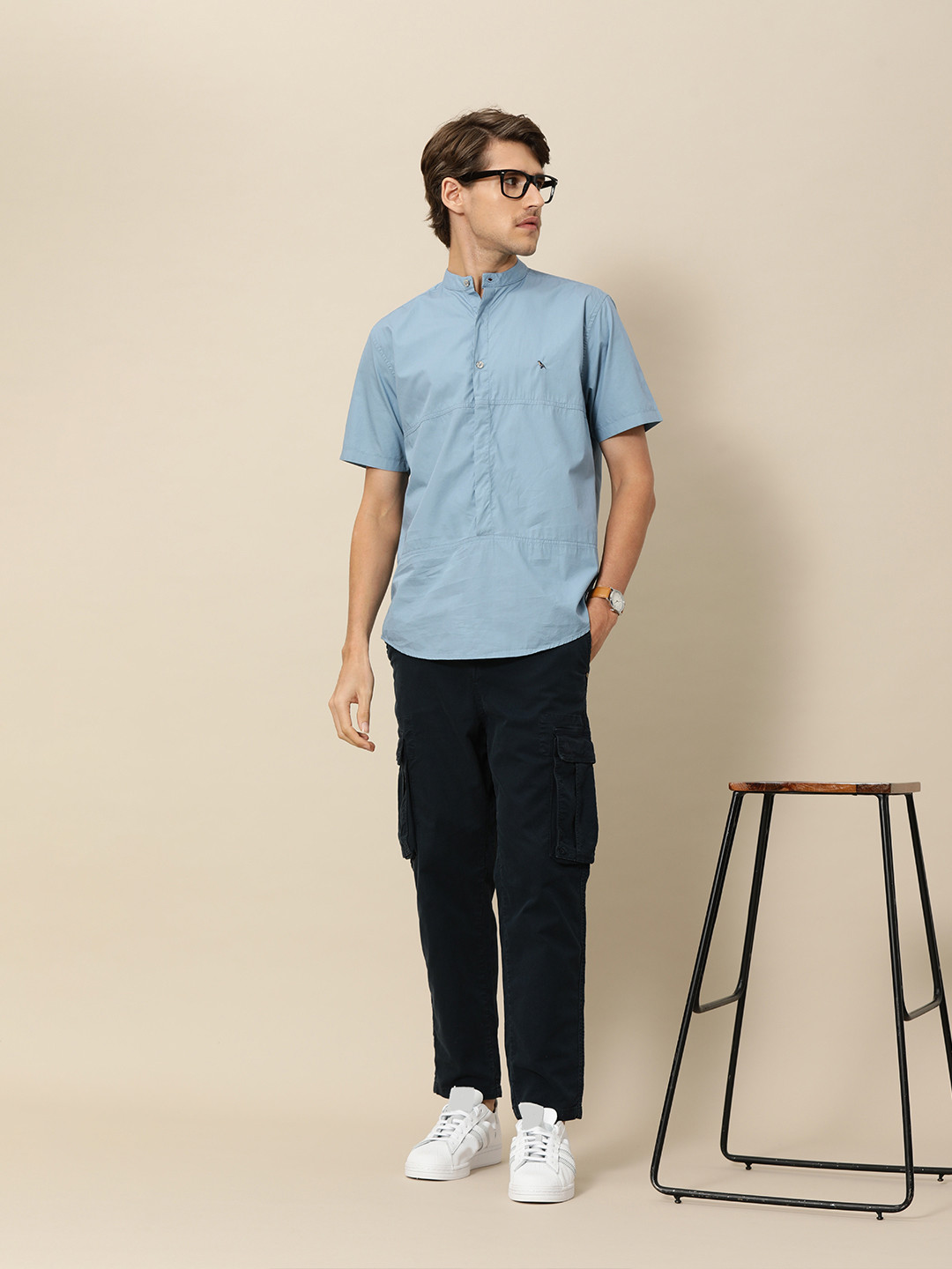 

Mr Bowerbird Men Blue Solid Mandarian Collar Liberal Fit Pure Cotton Casual Shirt