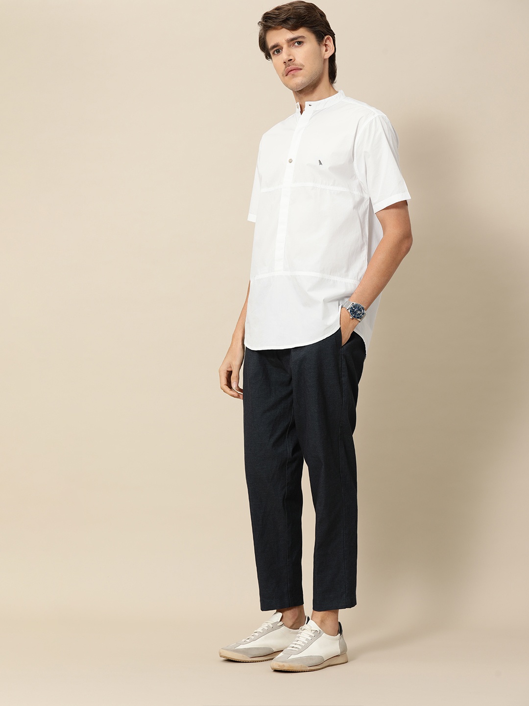 

Mr Bowerbird Men White Solid Mandarian Collar Liberal Fit Pure Cotton Casual Shirt