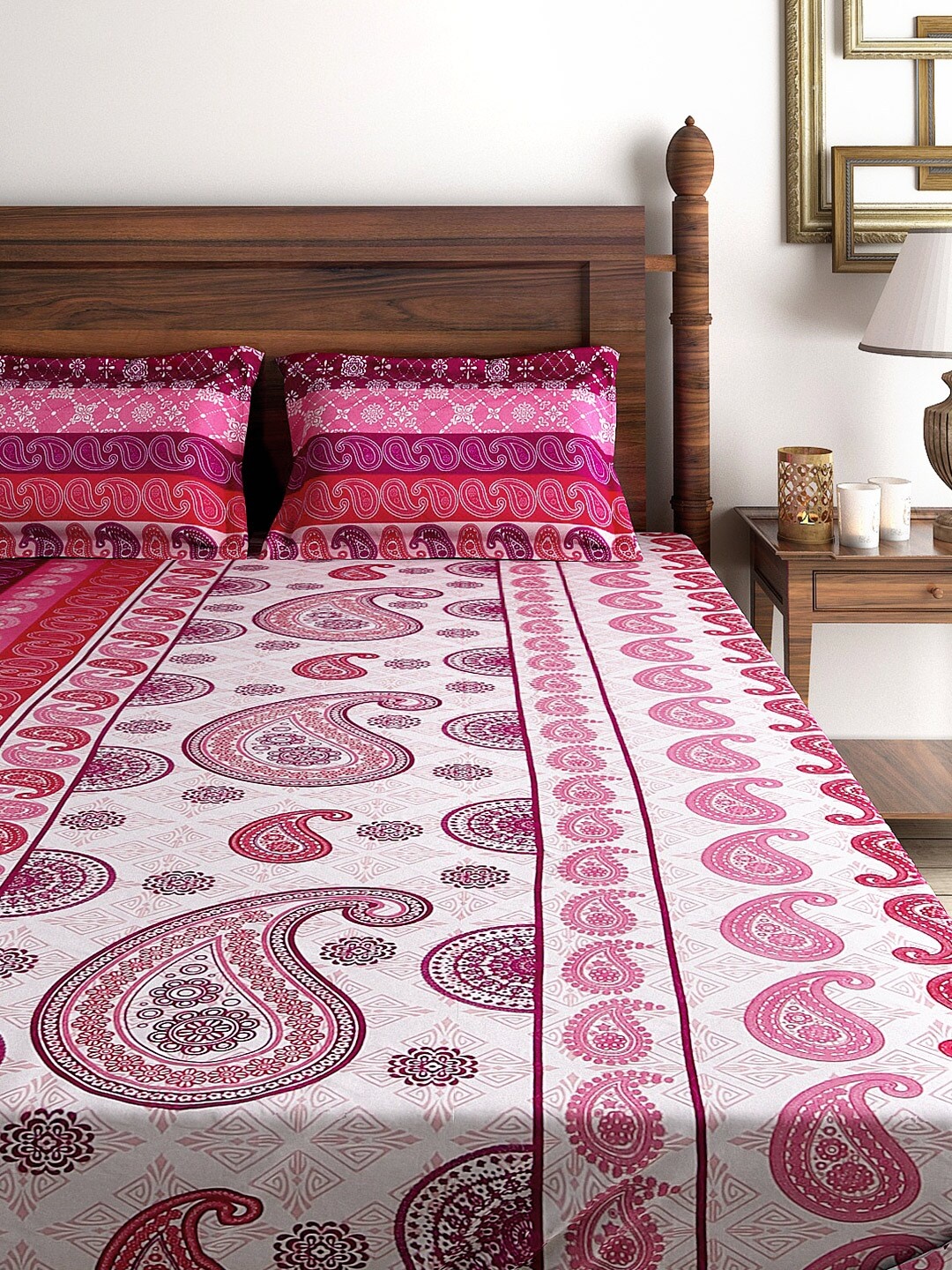

SWAYAM White & Pink 144 TC Cotton Double Fitted Bedsheet with 2 Pillow Covers