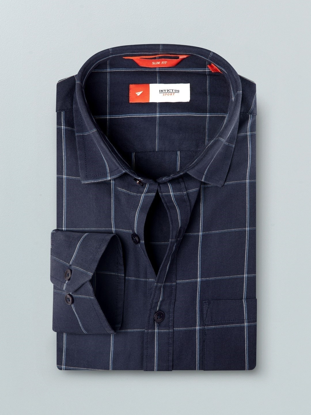 

INVICTUS Men Navy Blue Pure Cotton Slim Fit Checked Casual Shirt