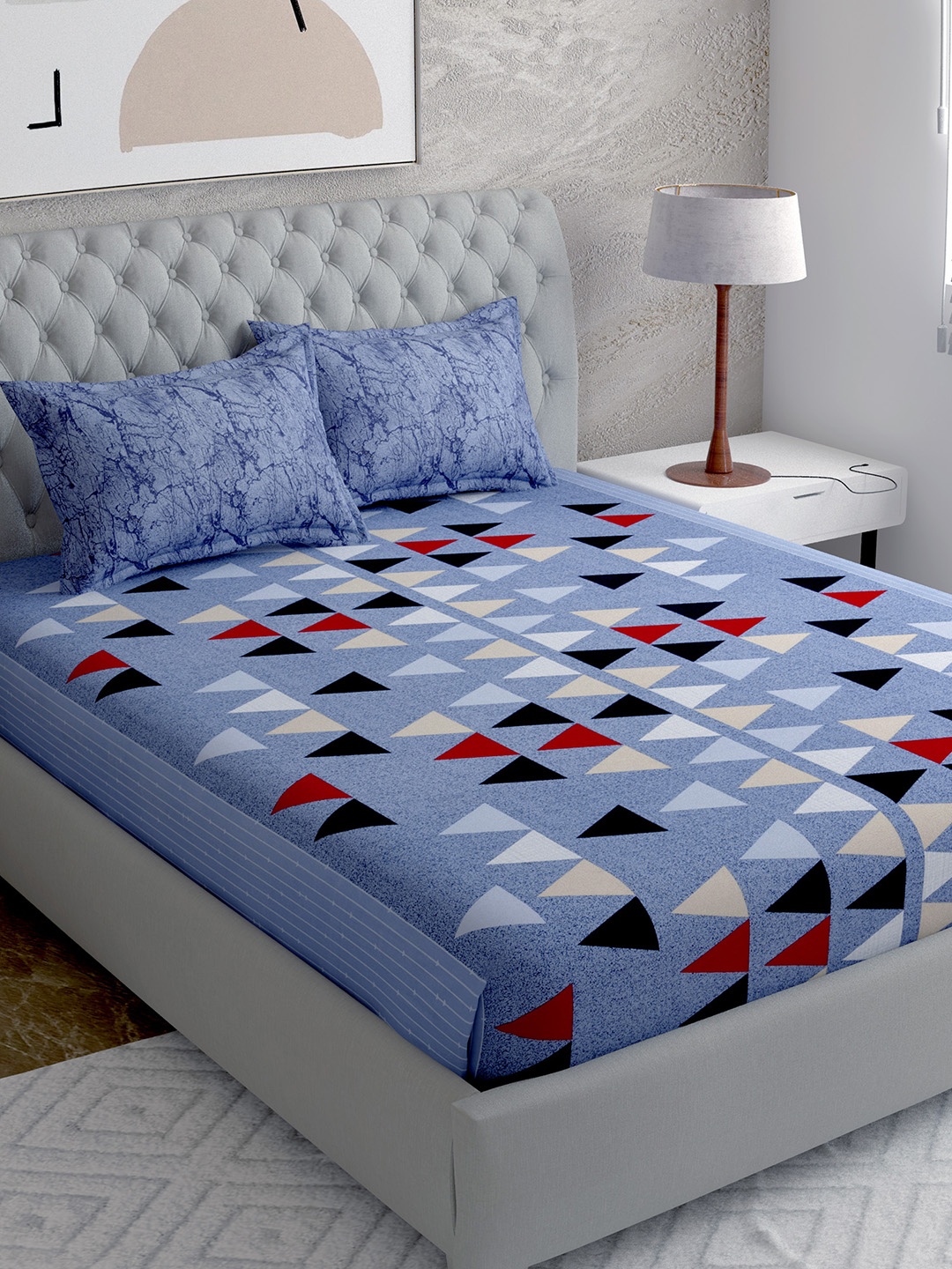 

EverHOME Blue & Red Geometric 144 TC Queen Bedsheet with 2 Pillow Covers