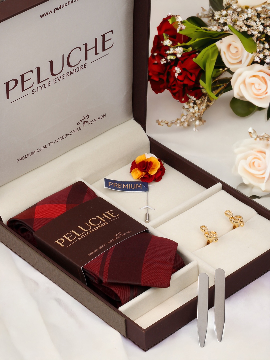 

PELUCHE Men Maroon Gift Box