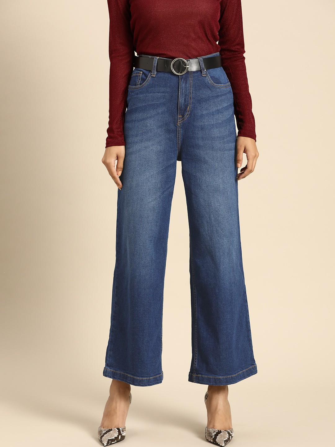 

all about you Women Blue Flared Light Fade Stretchable Jeans with Belt