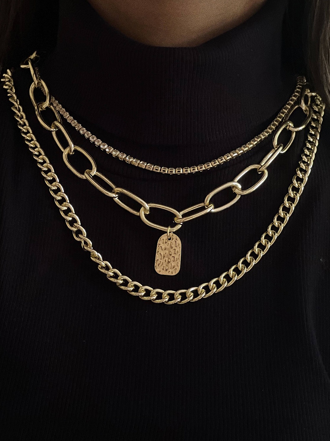

Ayesha Gold-Plated Chain Link Multilayered Necklace