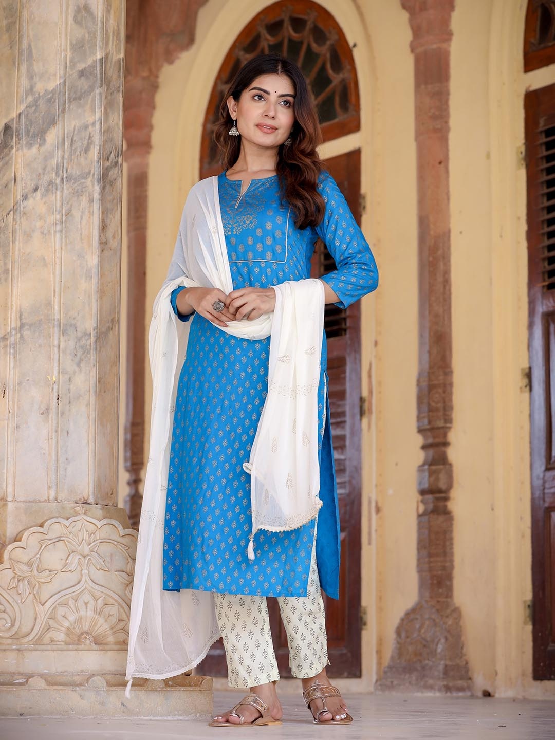 

Yufta Women Teal Blue & Off-White Printed Kurta with Trousers & Dupatta