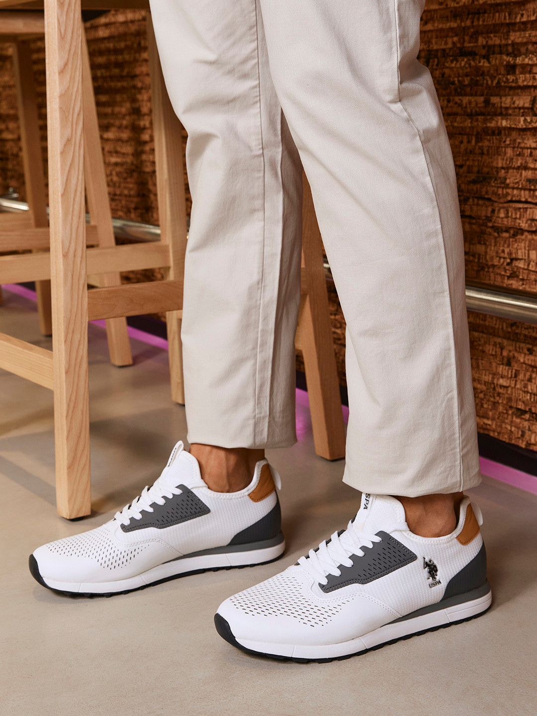 

U.S. Polo Assn. Men Off-White PU Sneakers