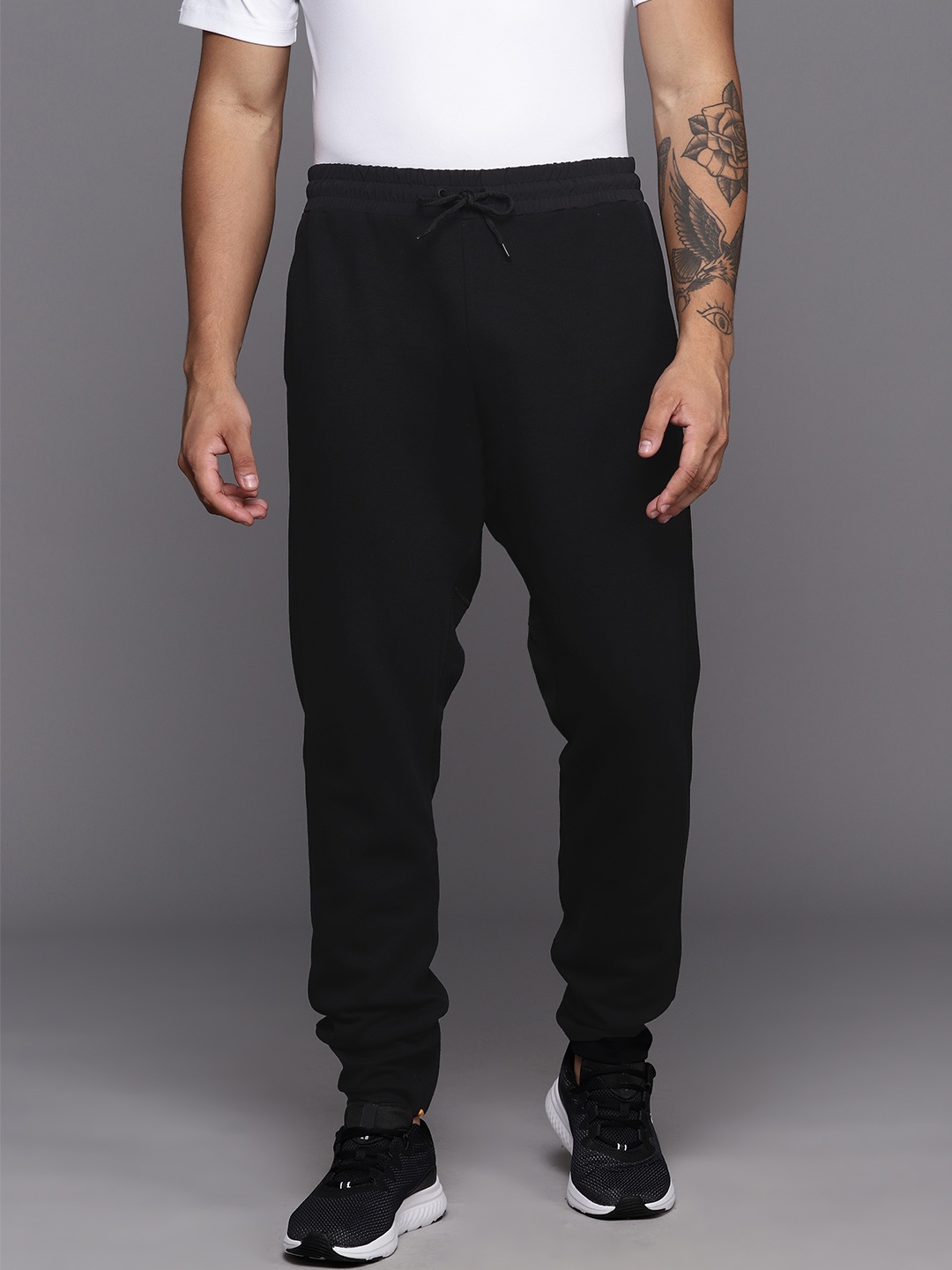 

ADIDAS Men MUFC Football Joggers, Black