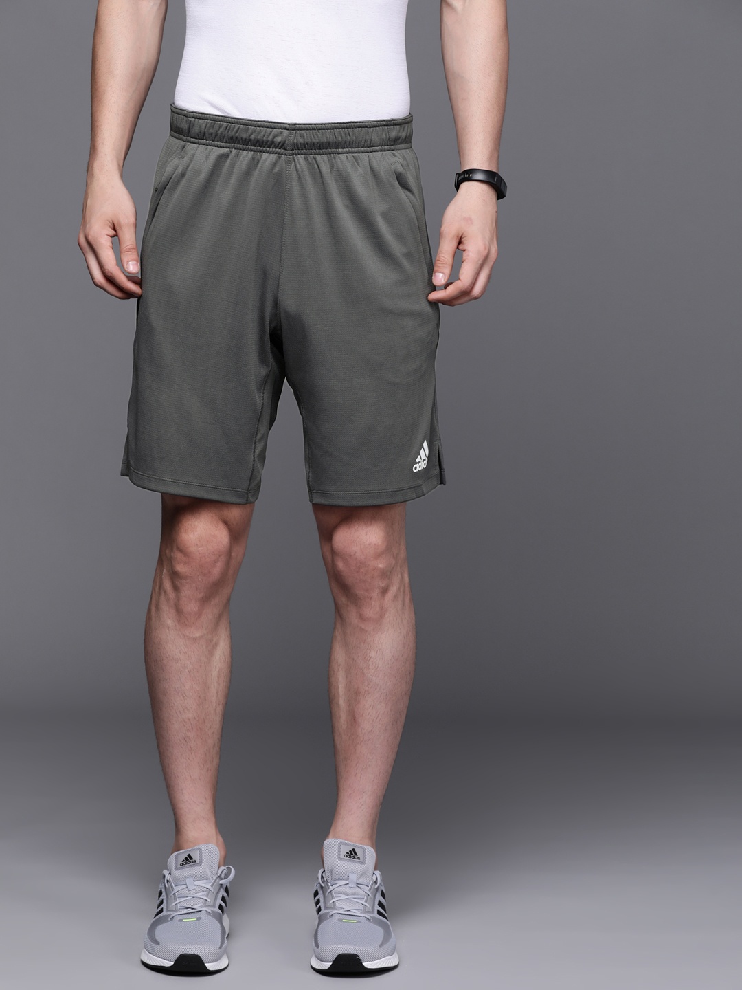 

ADIDAS Men Grey Designed2Move All Set 9-INCH Shorts