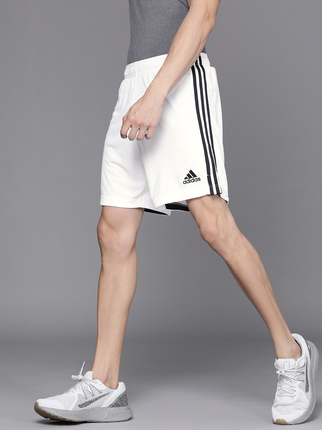 

ADIDAS Men White Solid Juventus Football Shorts