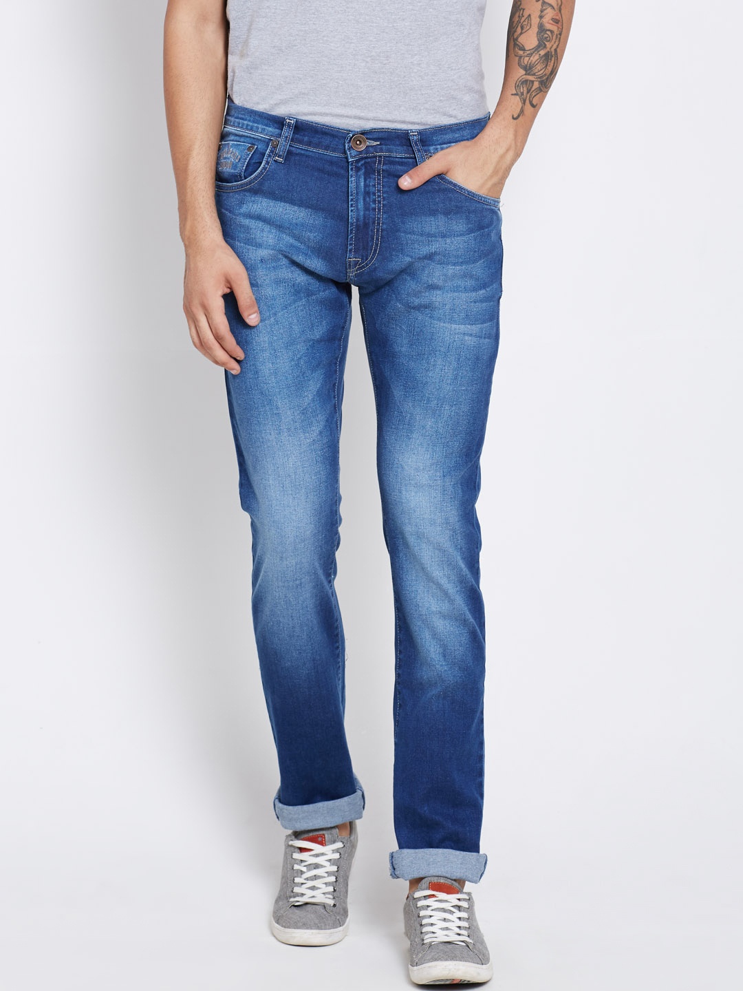 

Pepe Jeans Men Blue Vapour Fit Low-Rise Clean Look Stretchable Jeans