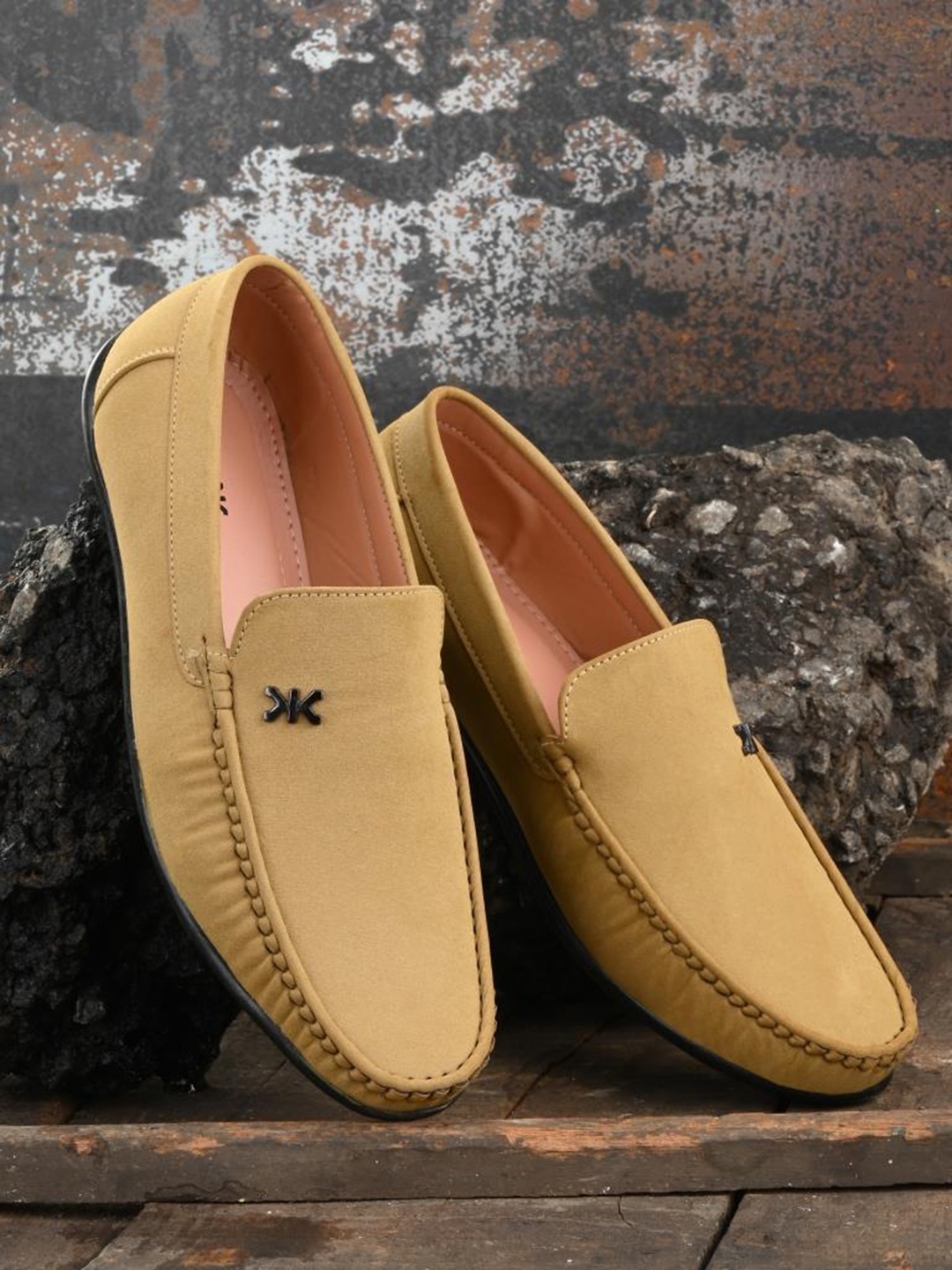 

Killer Men Beige Solid Loafers