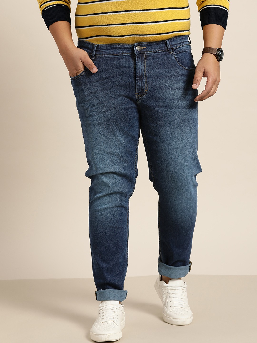 

Sztori Men Plus Size Blue Tapered Fit Light Fade Stretchable Jeans