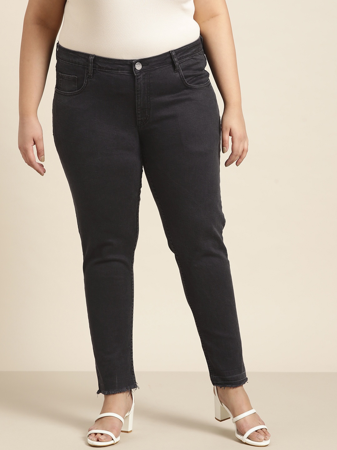 

Sztori Women Plus Size Black Skinny Fit Stretchable Jeans