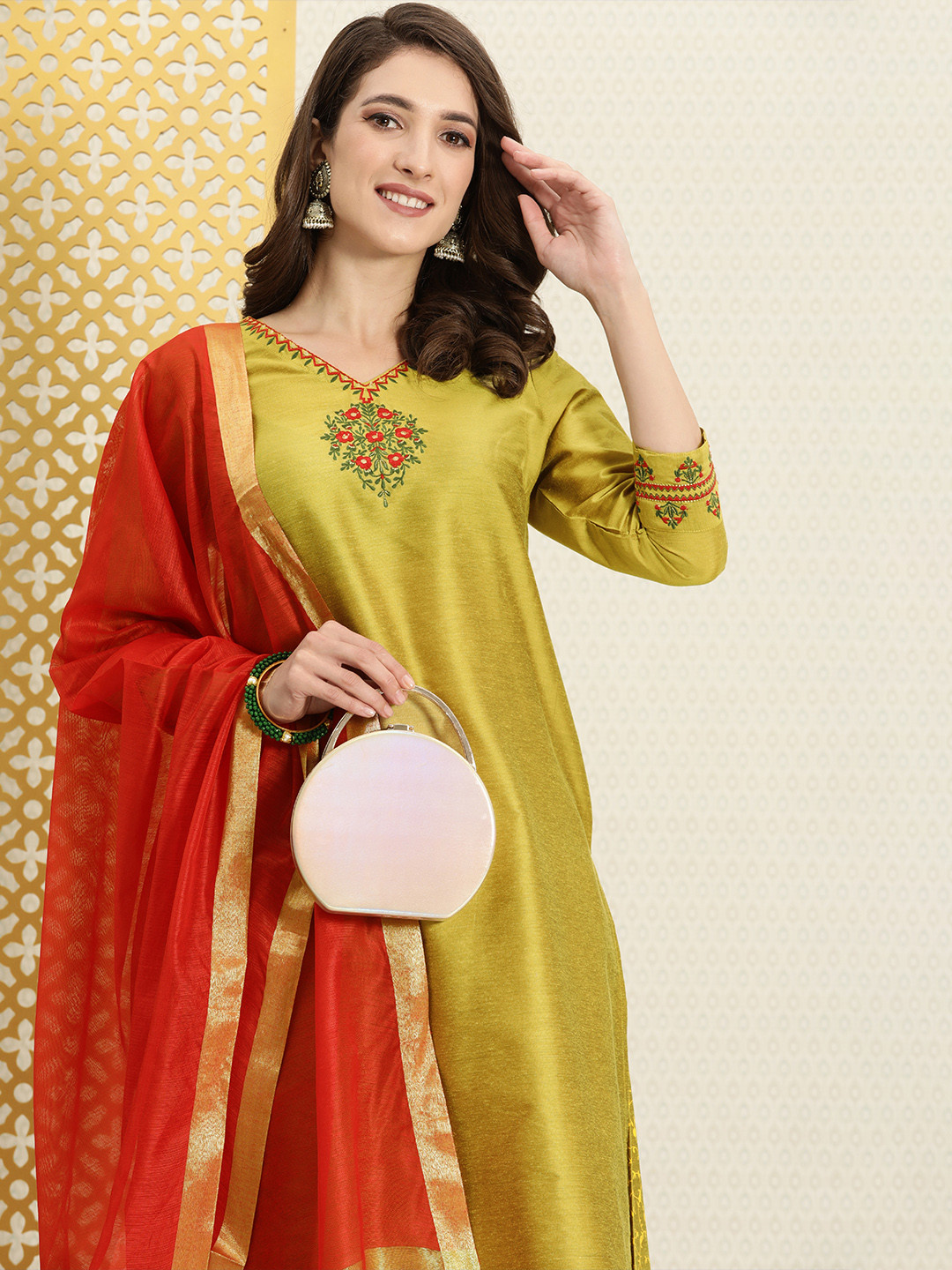 

House of Pataudi Women Mustard Yellow Floral Yoke Design Thread Work Kurta with Skirt & With Dupatta