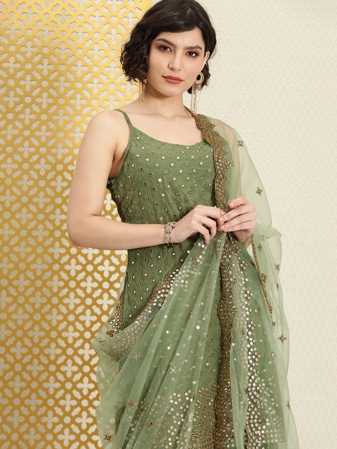 

House of Pataudi Women Green Mirror Work Jashn Kurta with Palazzos & With Dupatta