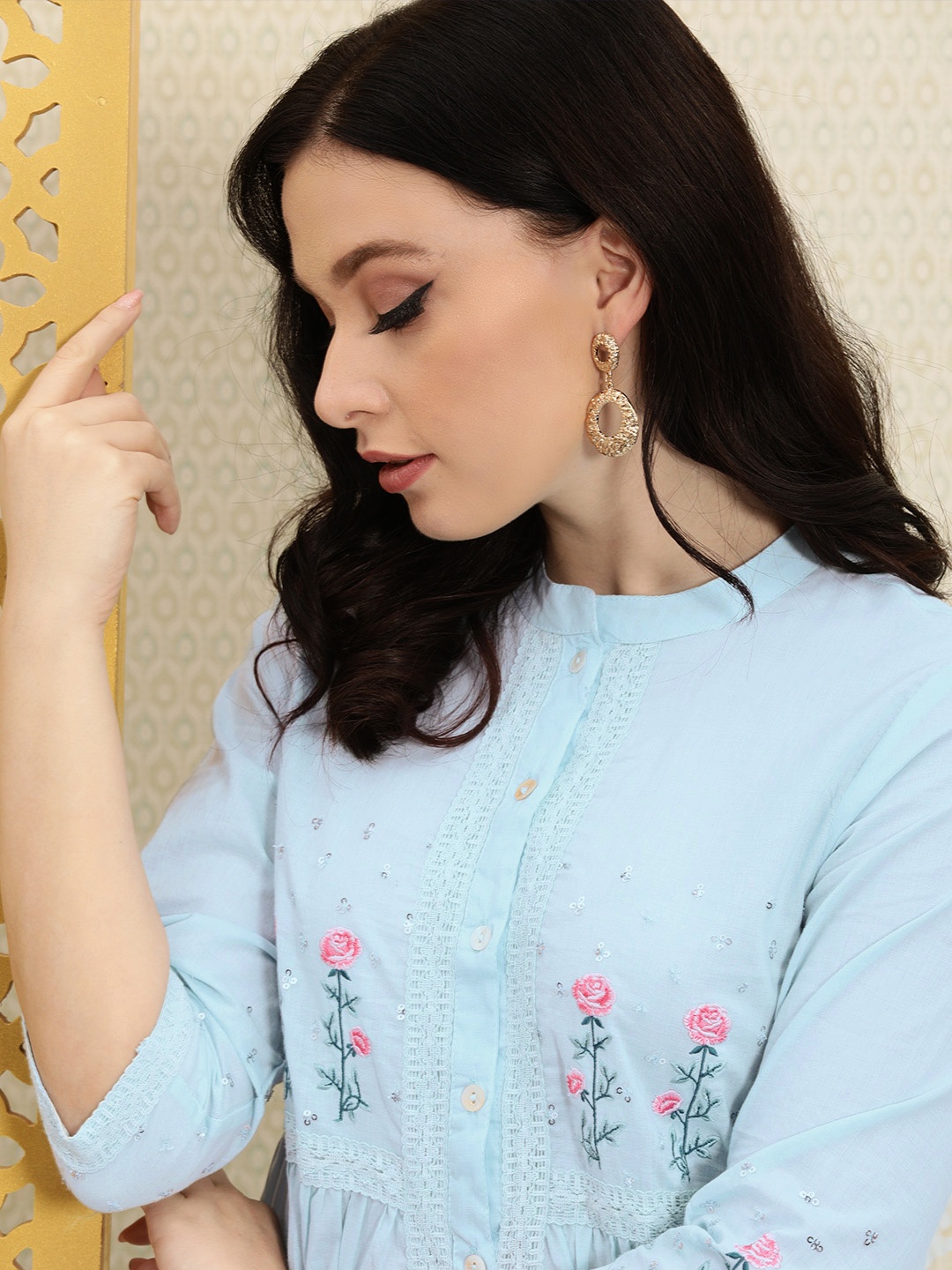 

House of Pataudi Women Blue Floral Embroidered Floral Pure Cotton Anarkali Kurta