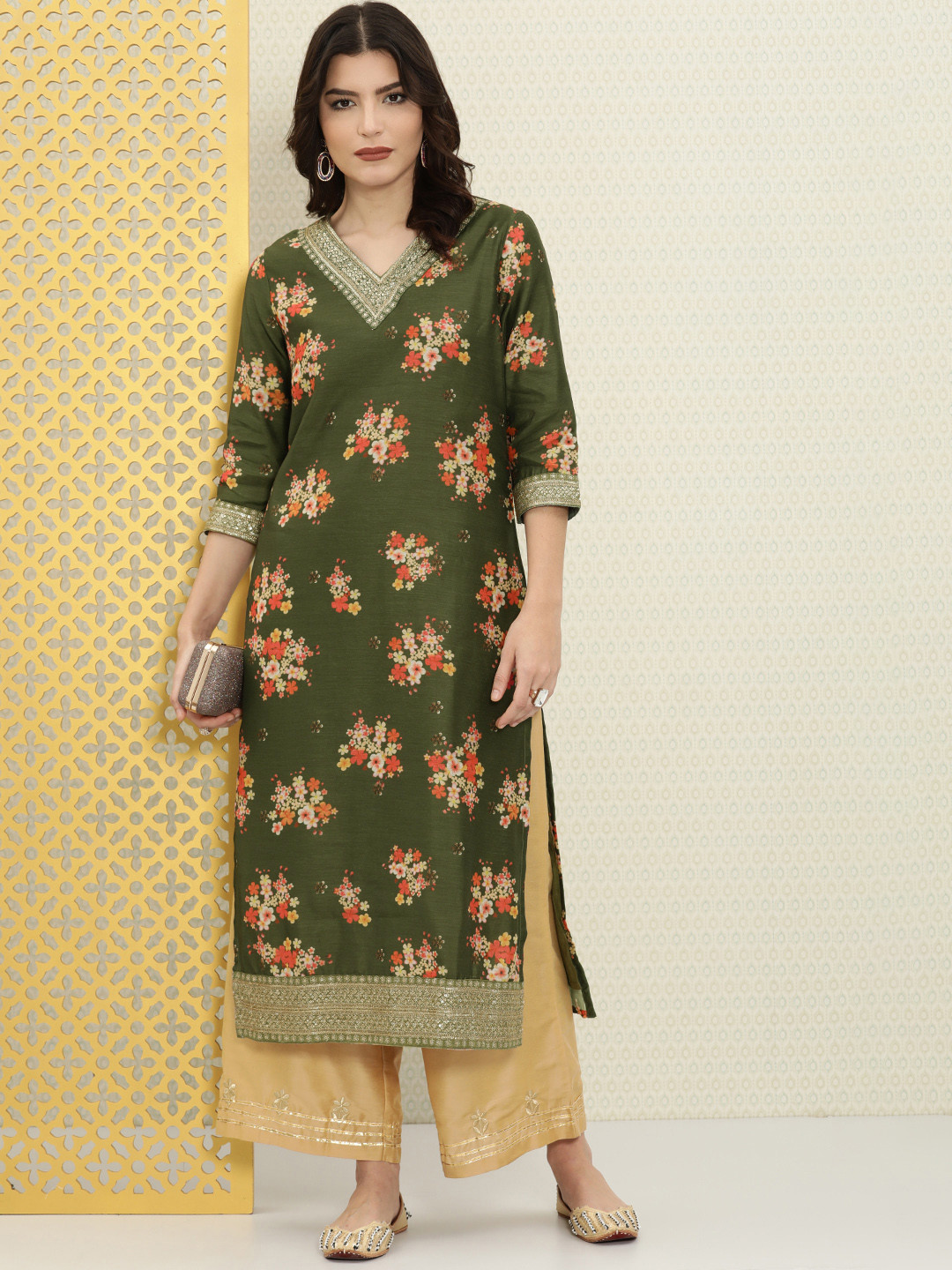 

Jashn by House of Pataudi Women Olive Green Floral Printed Kurta
