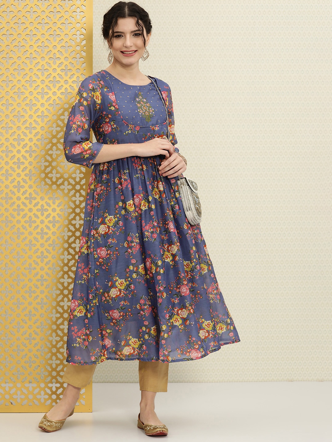 

House of Pataudi Women Blue & Green Floral Yoke Design Thread Work Anarkali Kurta