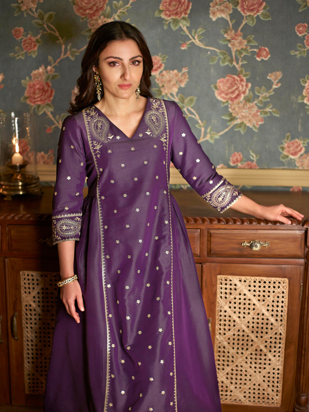 

House of Pataudi Women Purple Ethnic Motifs Embroidered Jashn A-Line Kurta