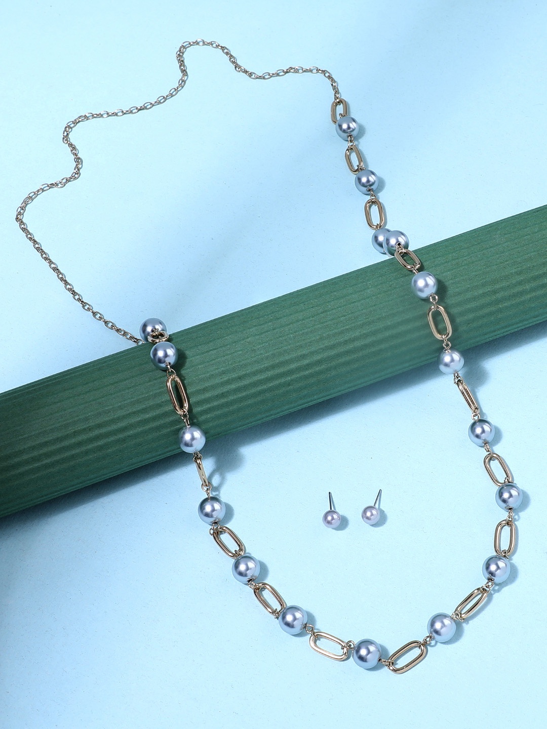 

AMI Gold-Plated Grey Beaded Contemporary Jewellery Set