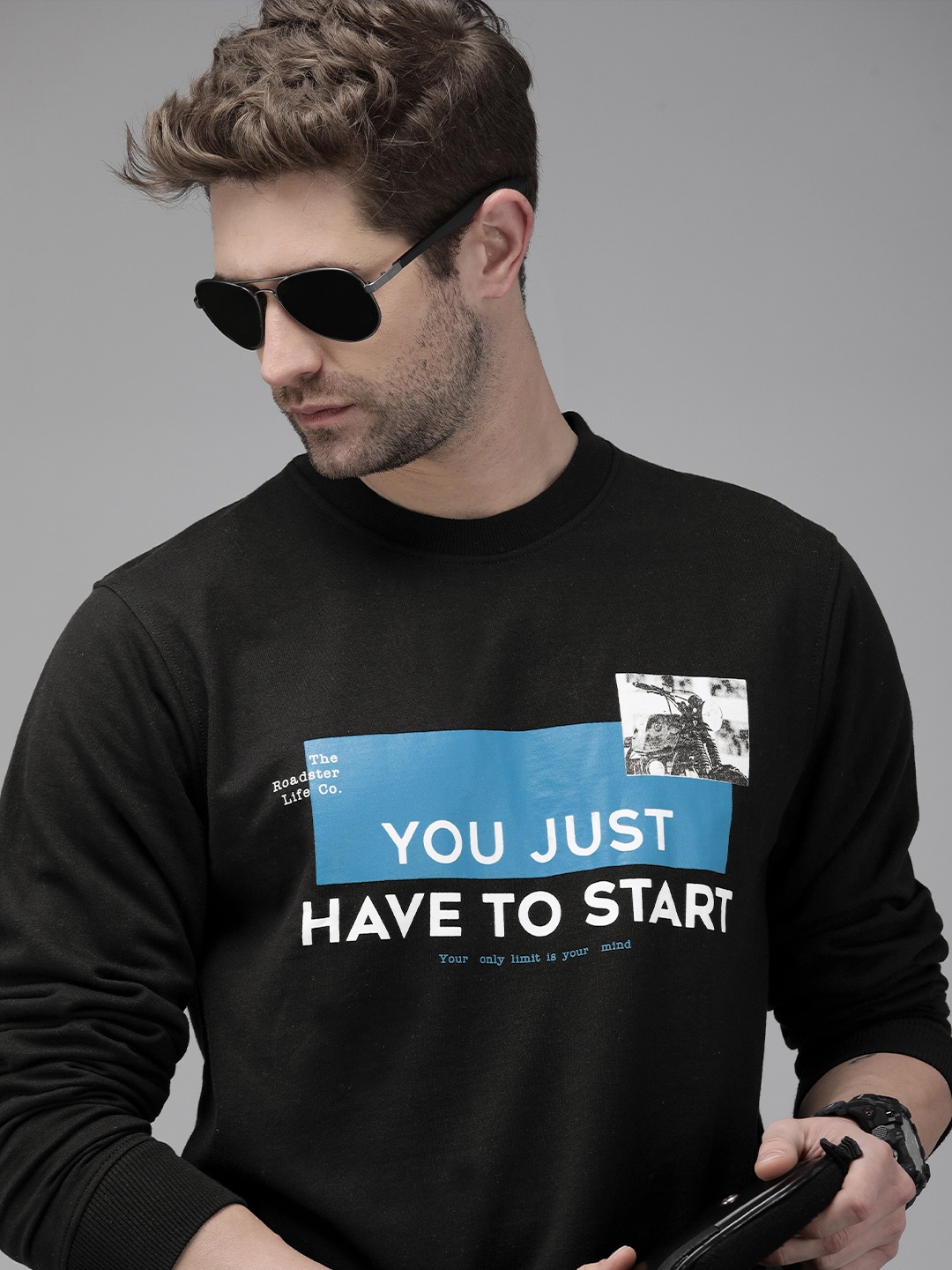 

Roadster Men Black Typographical Printed Sweatshirt