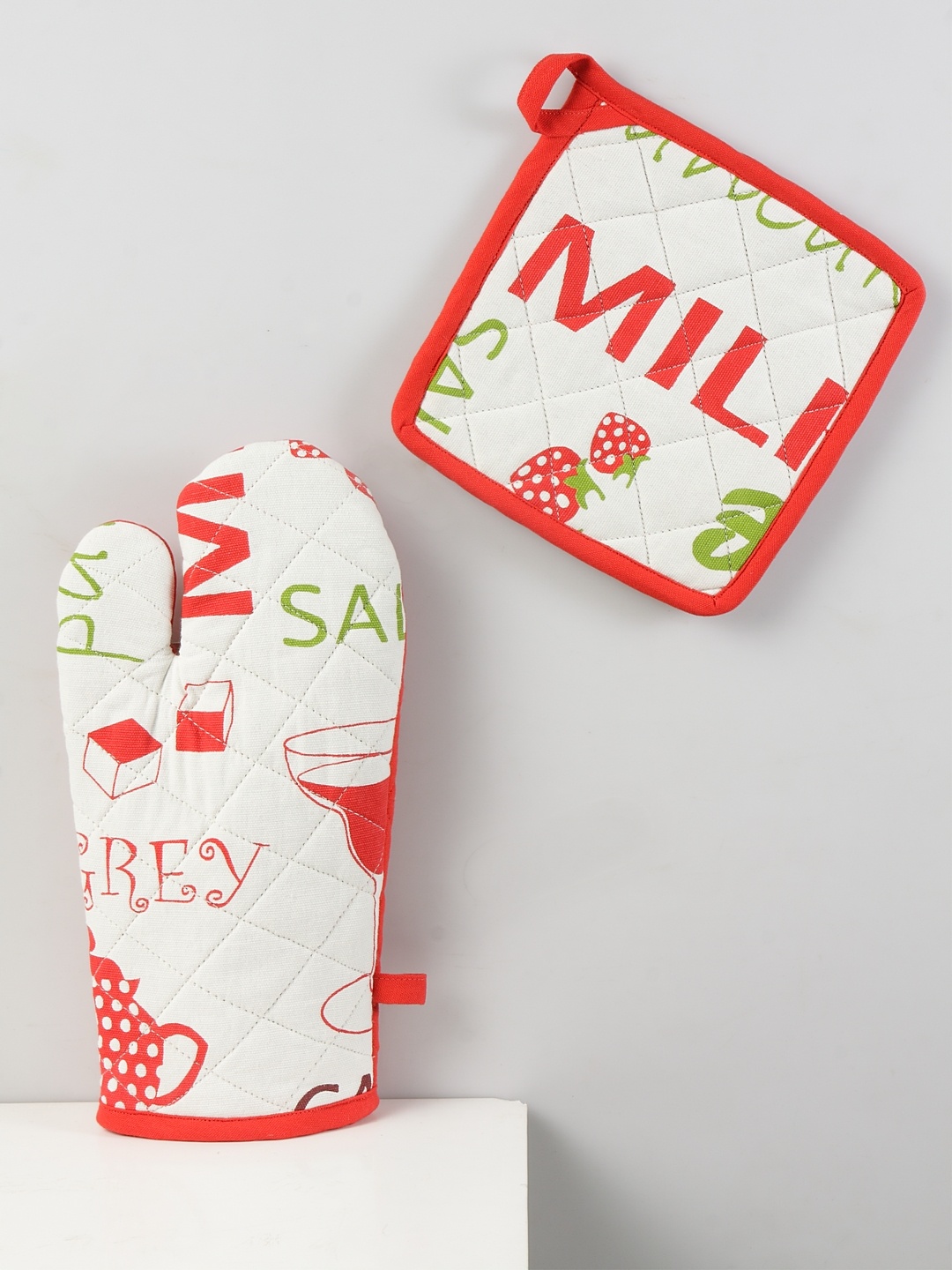 

BLANC9 Red & White Printed Cotton Oven Glove With Pot Holder
