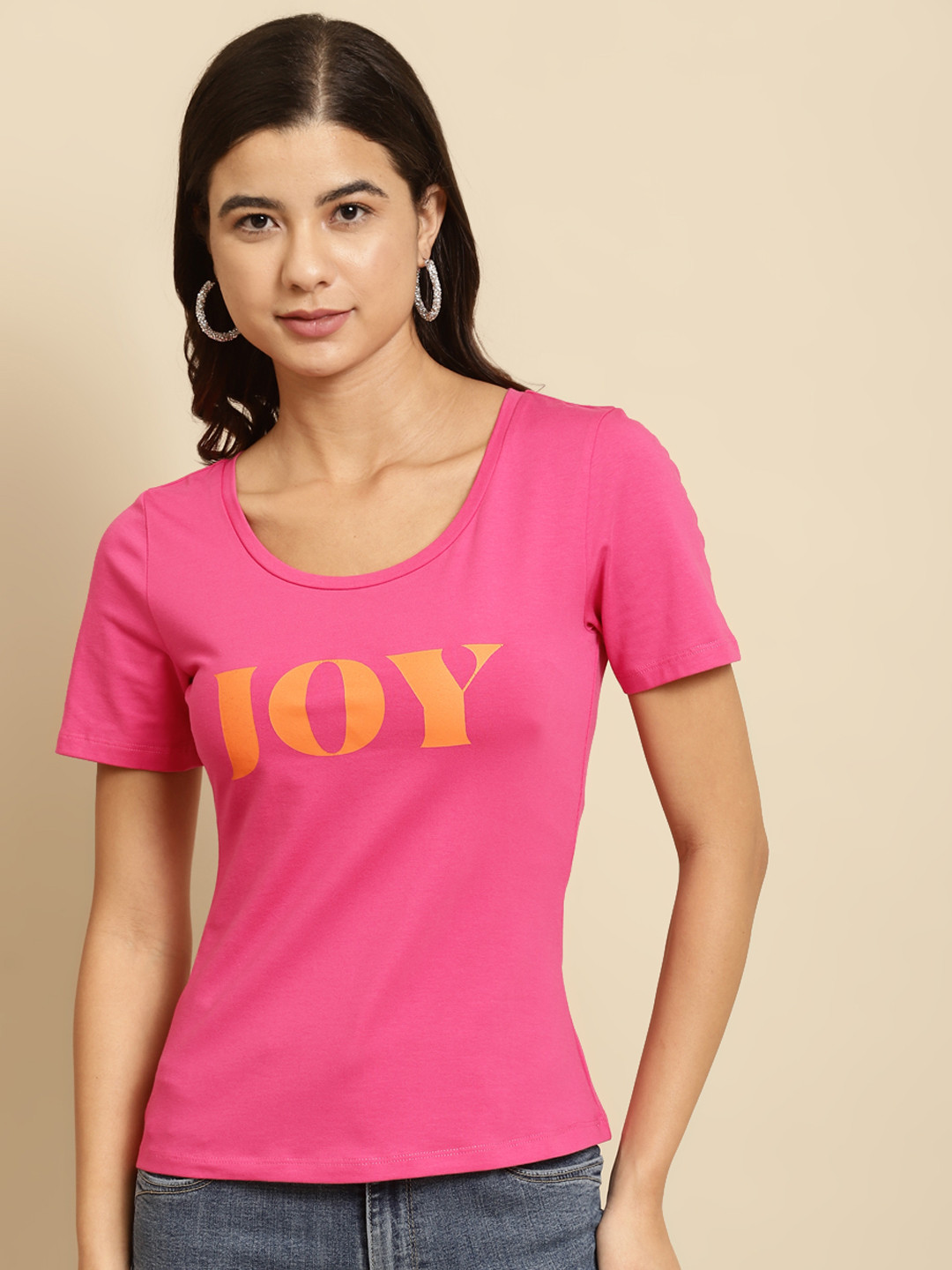 

COVER STORY Women Pink & Orange Typography Printed T-shirt