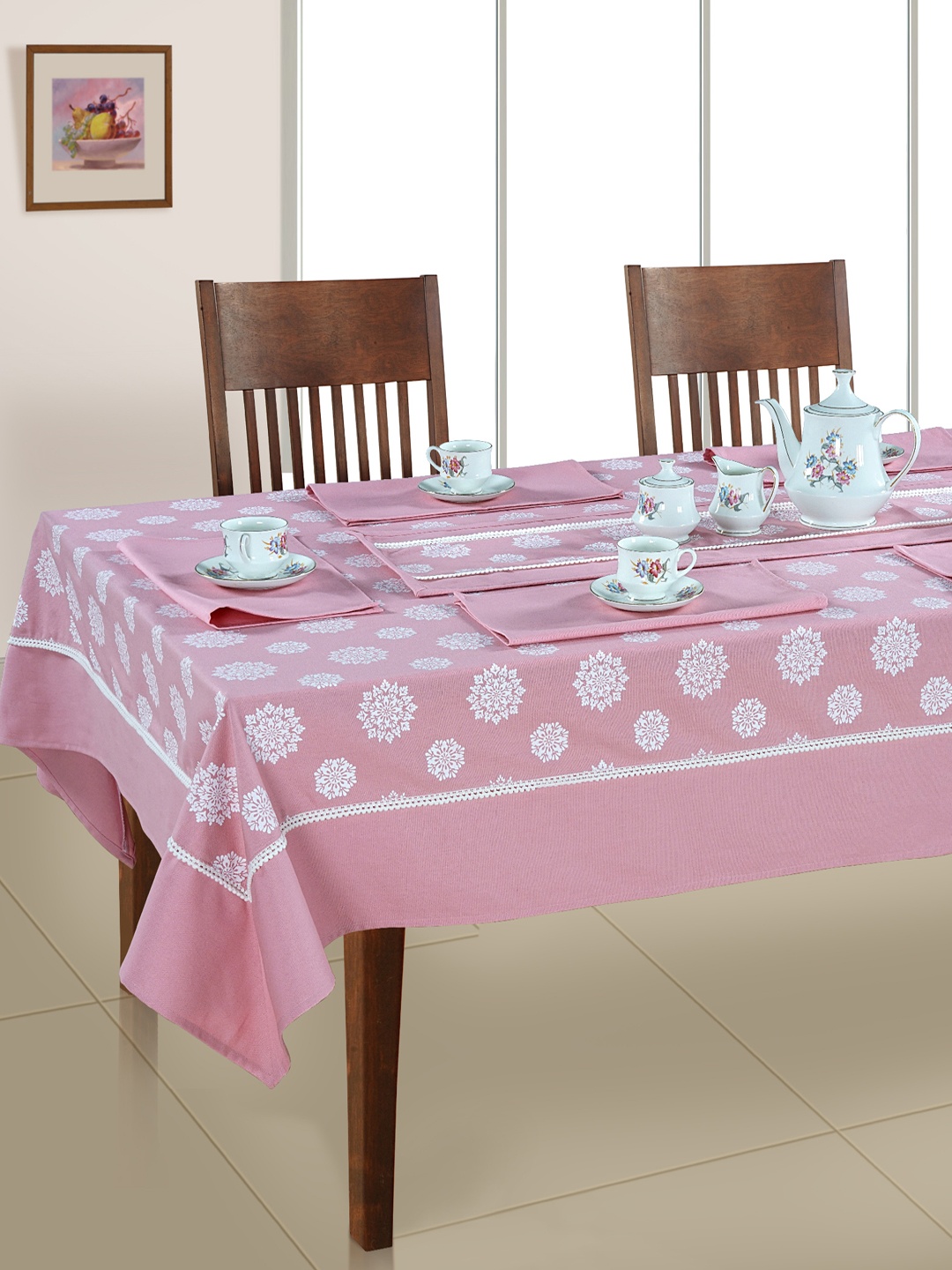 

SWAYAM Peach-Coloured & White 8 Pieces Printed Cotton Gharana 6 Seater Dining Set