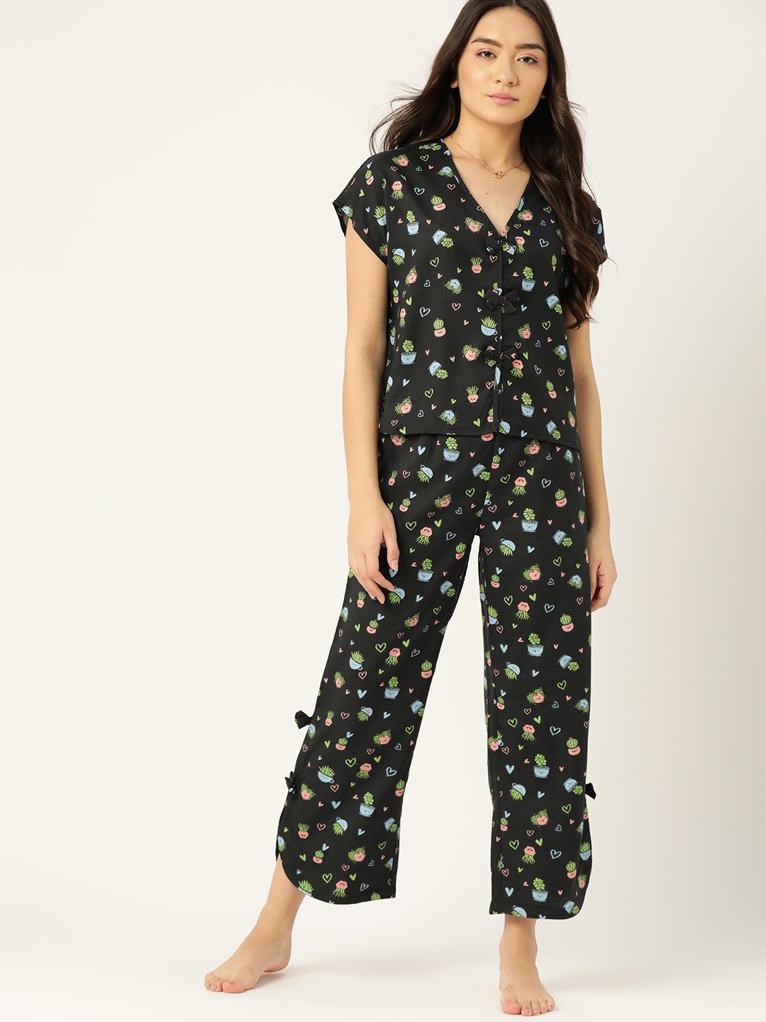 

DressBerry Women Black & Pink Conversational Print Night suit