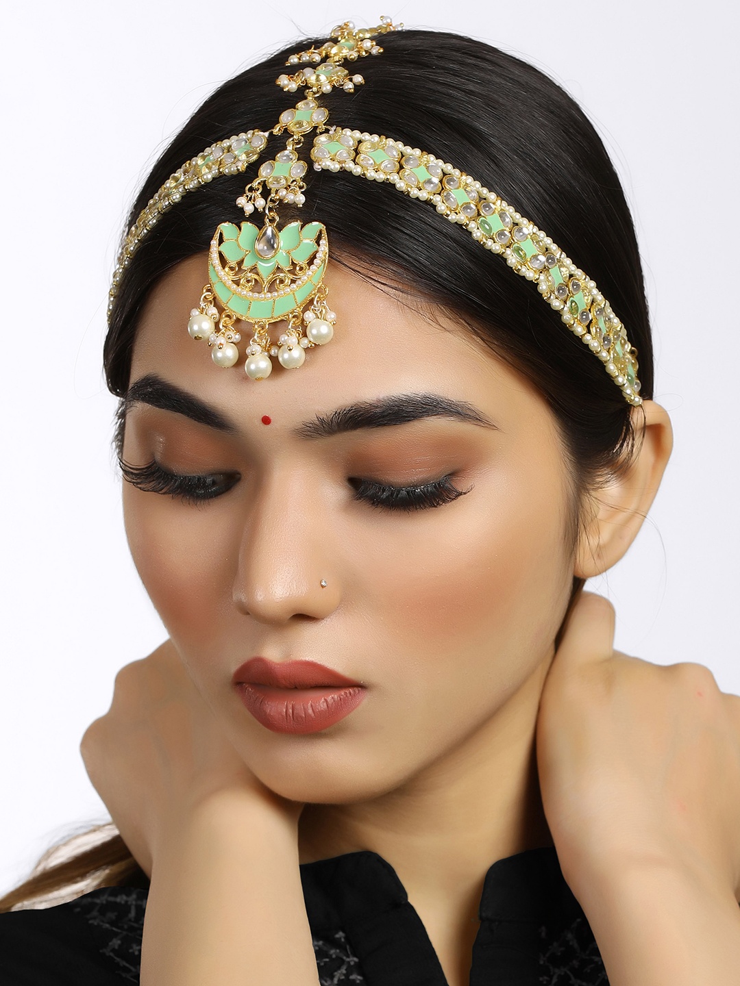 

KARATCART Gold-Plated White & Lime Green Kundan-Studded & Pearl-Beaded Handcrafted Matha Patti
