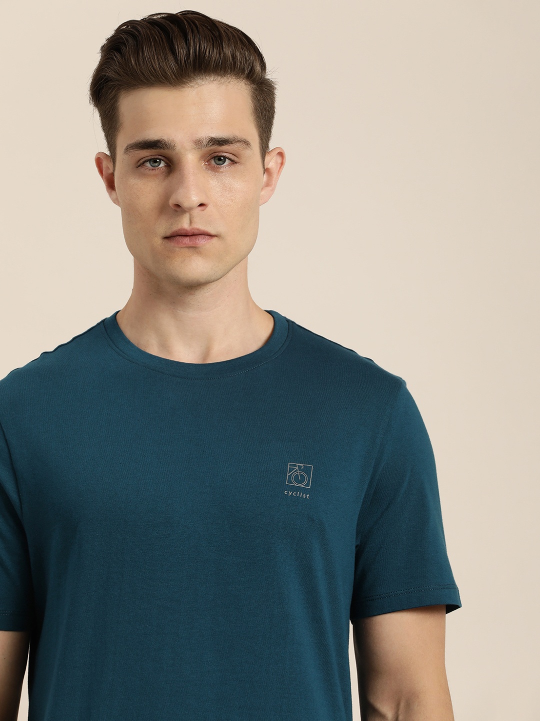 

Invictus Indoor Men Teal Blue Solid Pure Cotton T-shirt
