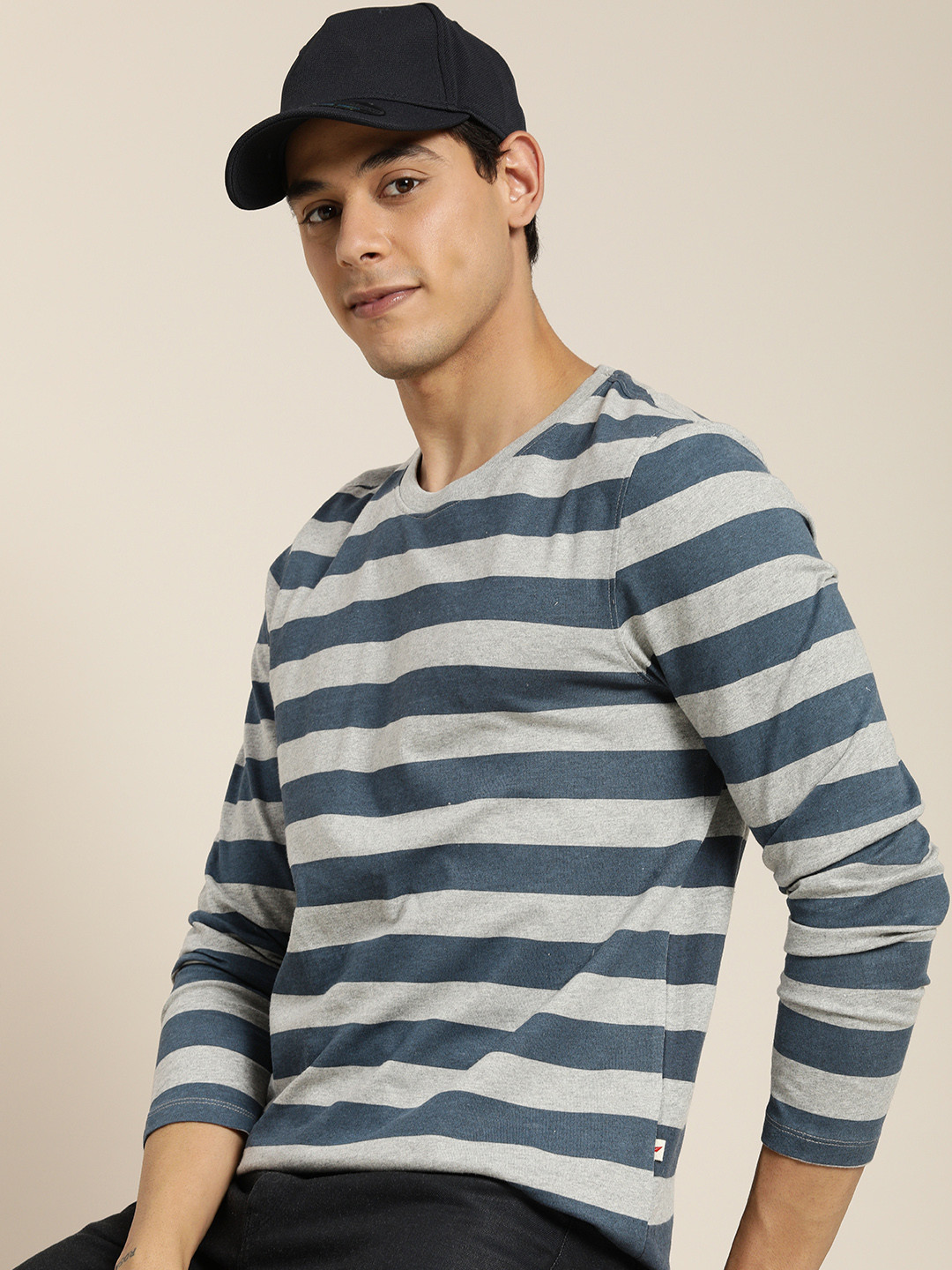 

Invictus Indoor Men Navy Blue & Grey Striped Pure Cotton Casual T-shirt