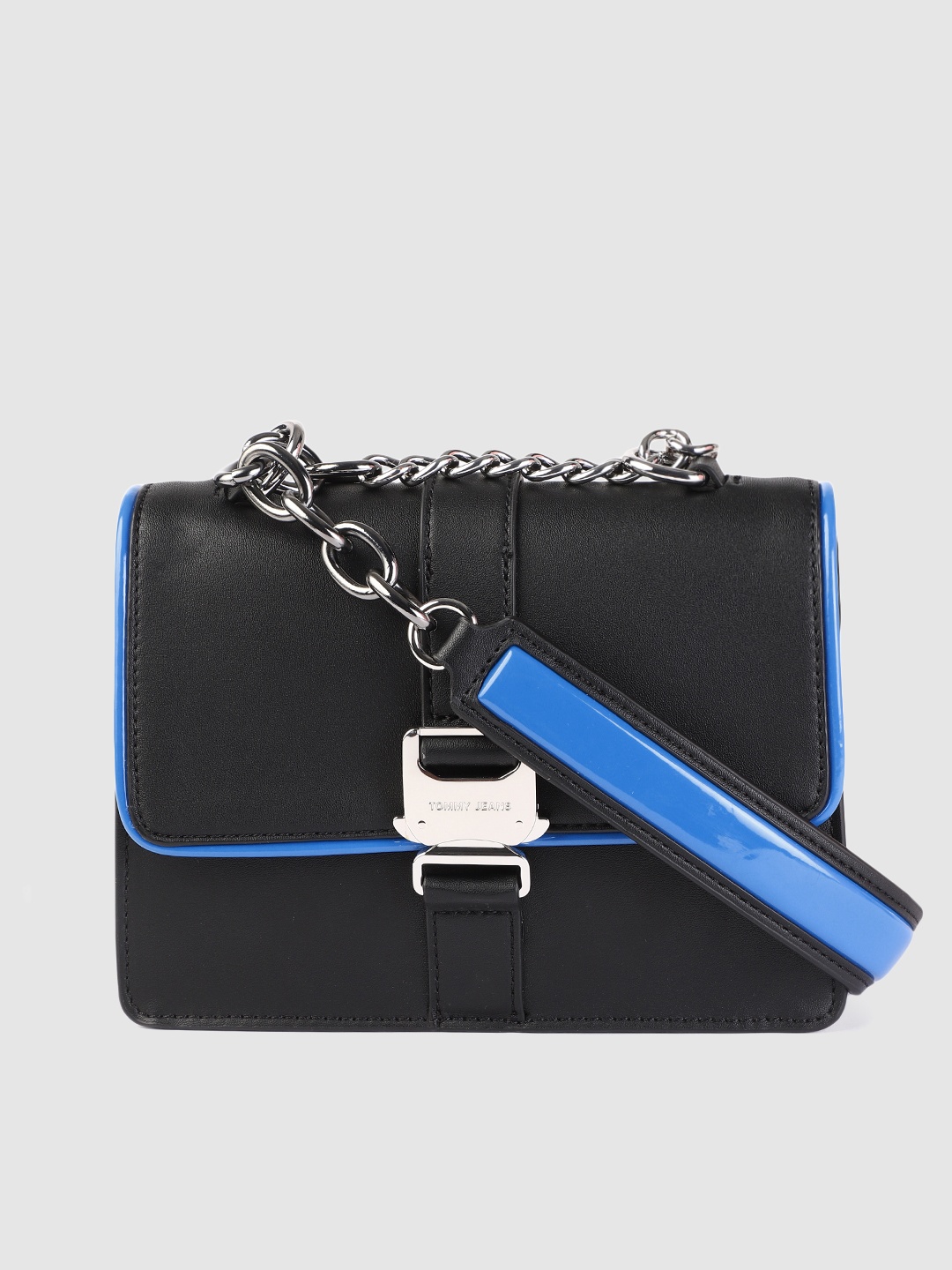 

Tommy Hilfiger Black Structured Sling Bag