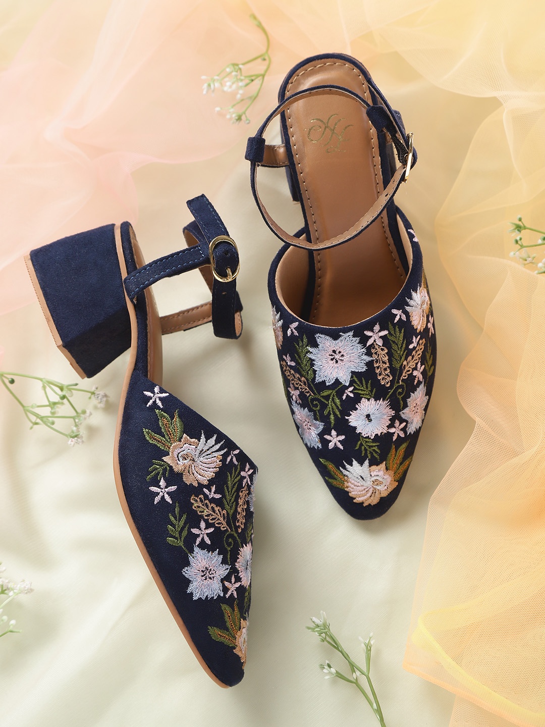 

House of Pataudi Women Navy Blue & Green Woven Design Block Heeled Mules