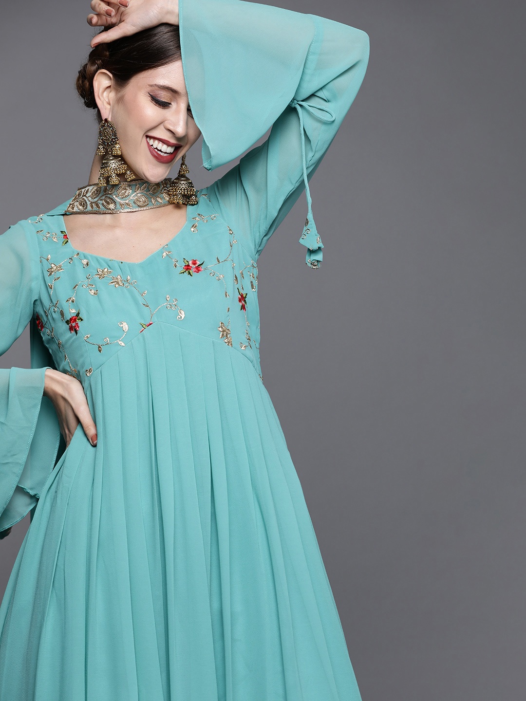 

Inddus Women Green Embroidered Bell Sleeves Pleated Anarkali Kurta with Dupatta