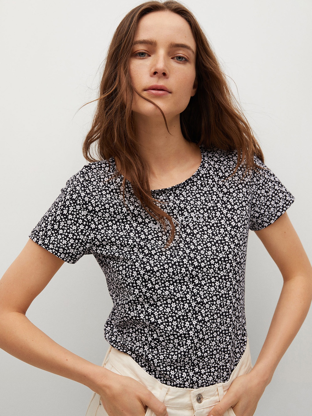 

MANGO Women Black & Off White Floral Printed Pure Cotton T-shirt