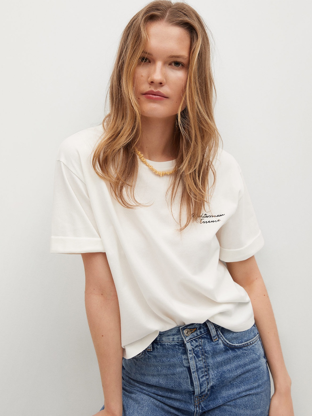 

MANGO Women White Pure Cotton Solid Pure Cotton T-shirt