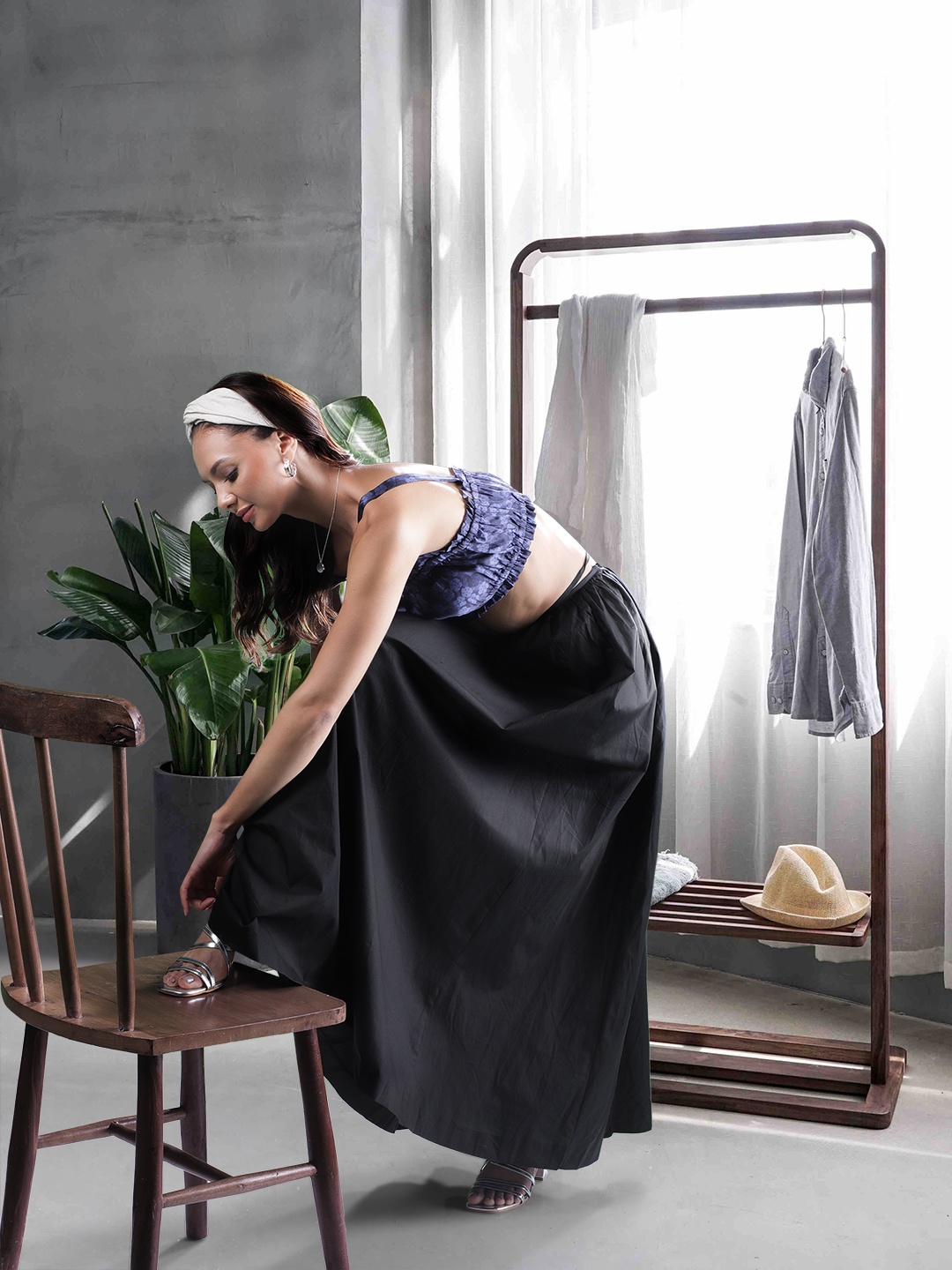 

MANGO Women Black Solid Pure Cotton Panelled Flared Maxi Skirt