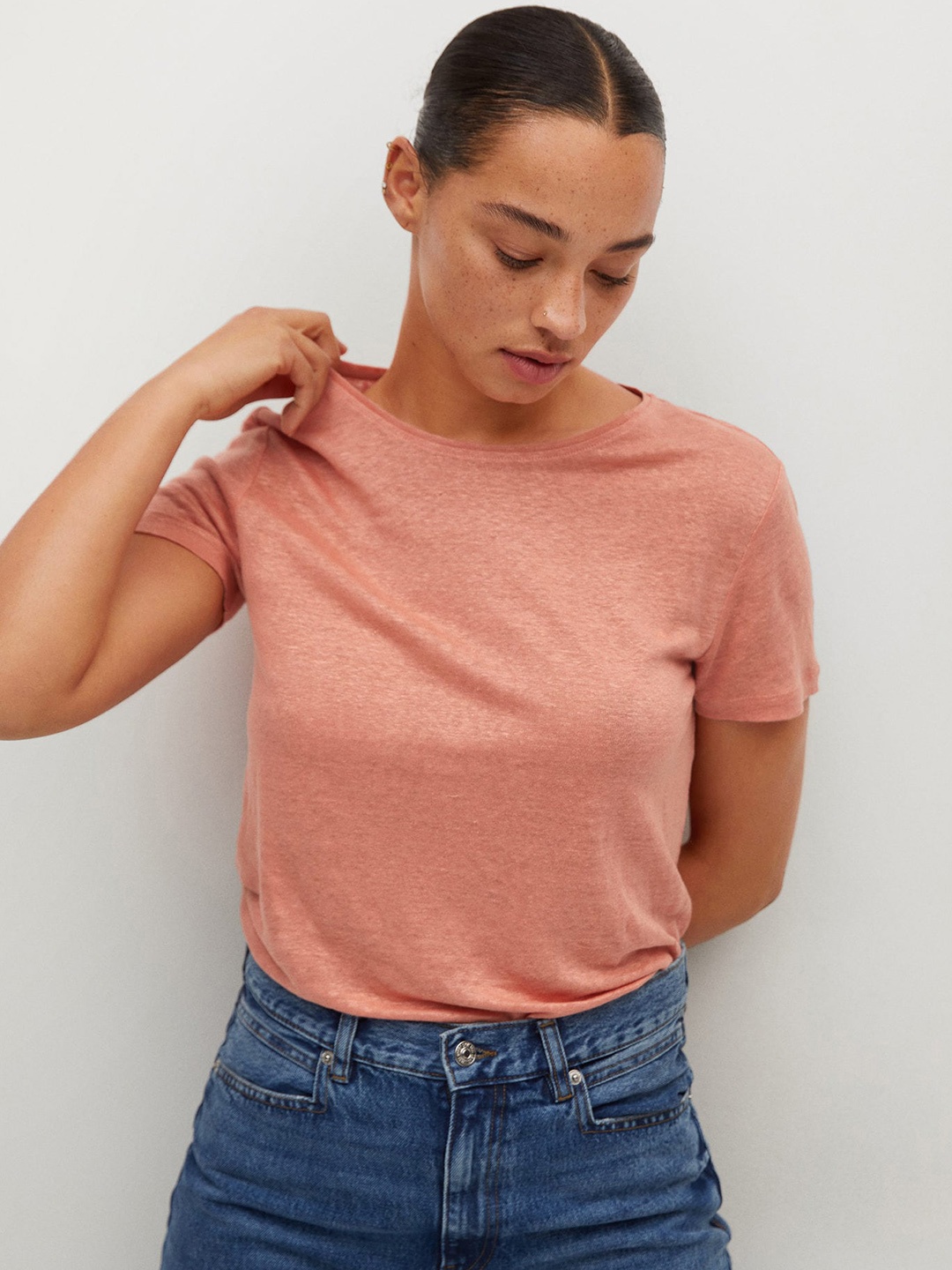 

MANGO Women Coral Red Solid Pure Linen T-Shirt