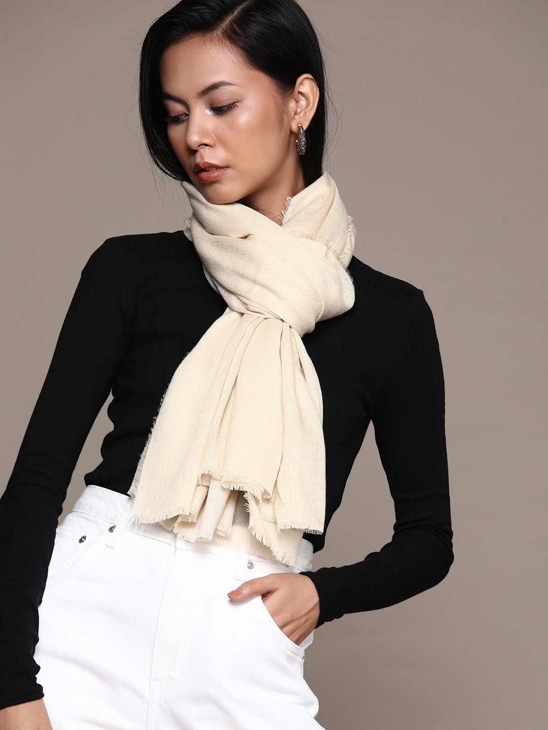 

MANGO Women Cream-Coloured Solid Stole