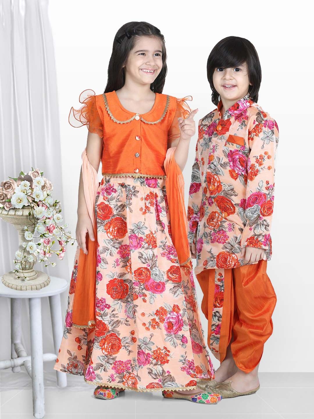 

BownBee Girls Orange & Pink Foil Print Ready to Wear Lehenga & Blouse With Dupatta