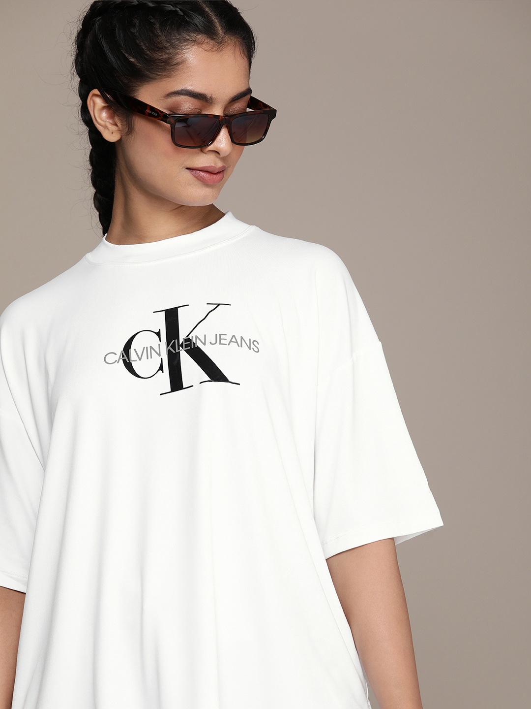 

Calvin Klein Jeans Women White Brand Logo Printed Boxy T-shirt