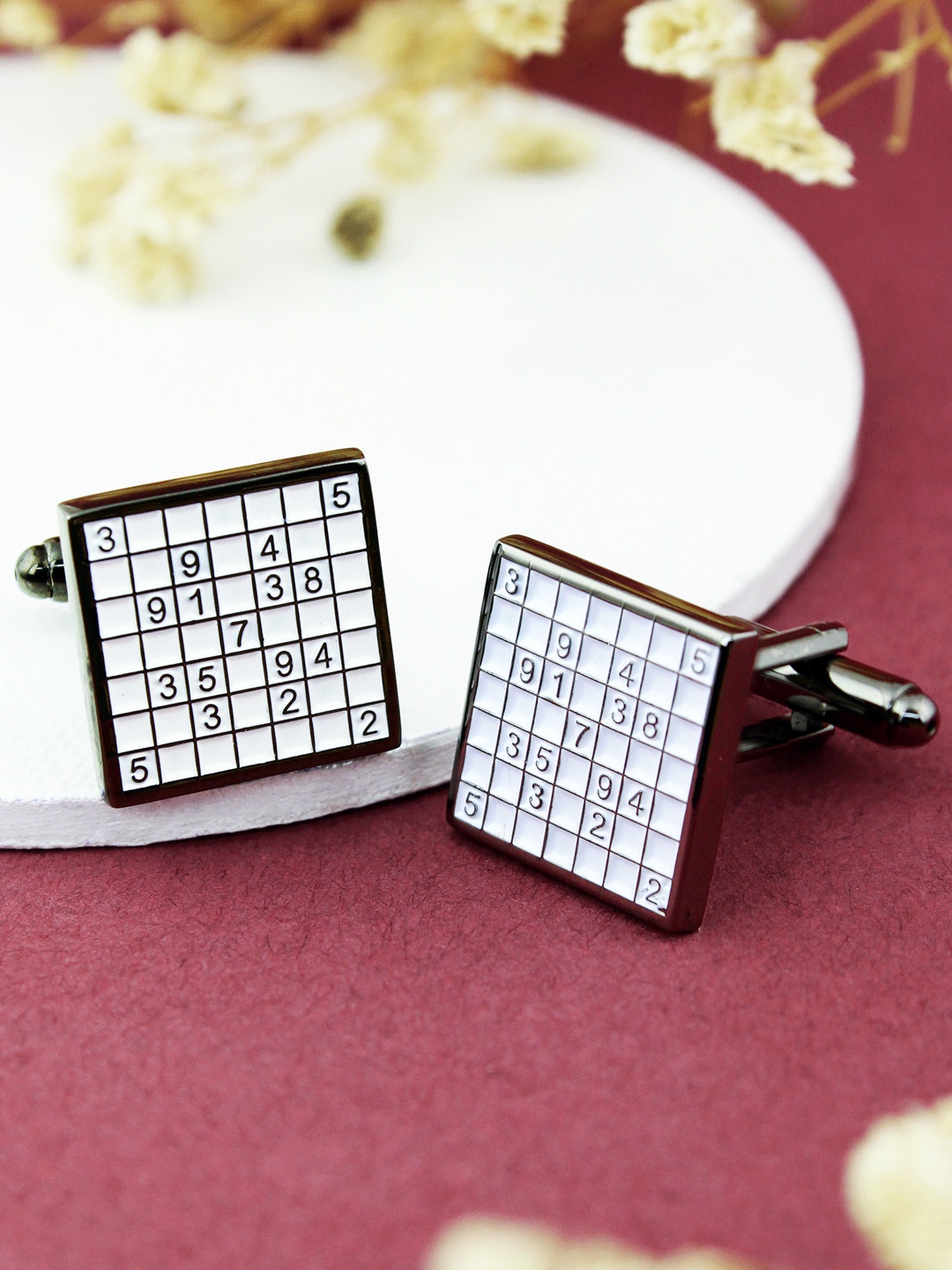 

PELUCHE White Sudoku Cufflinks