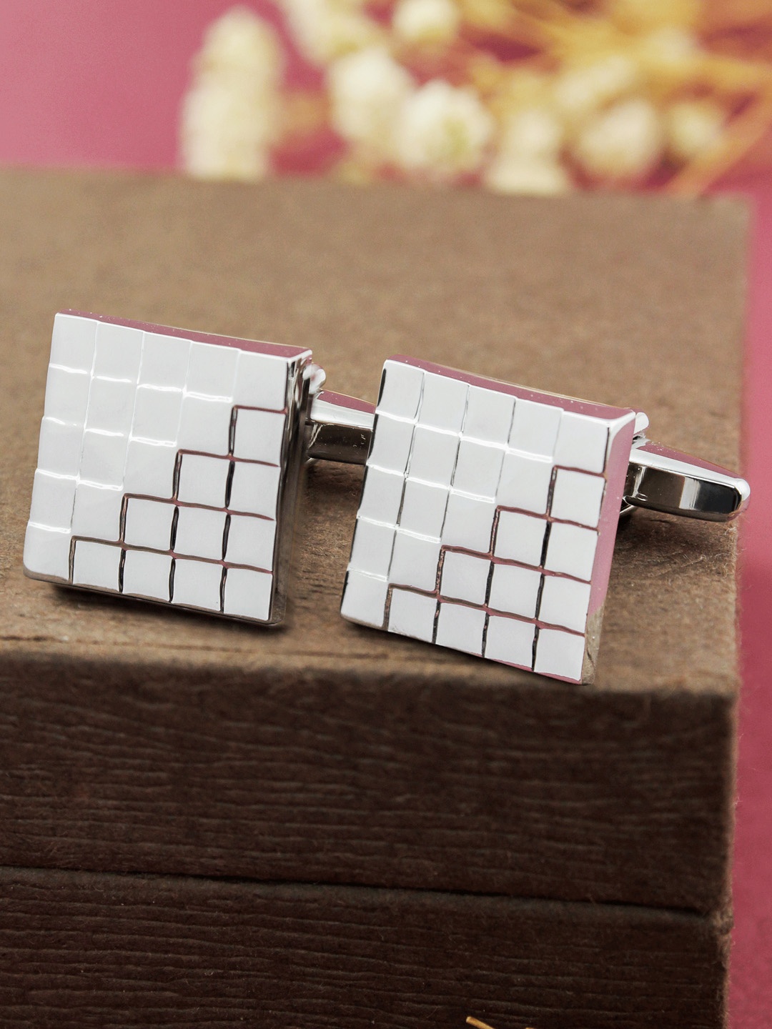 

PELUCHE Silver-Toned Cufflink