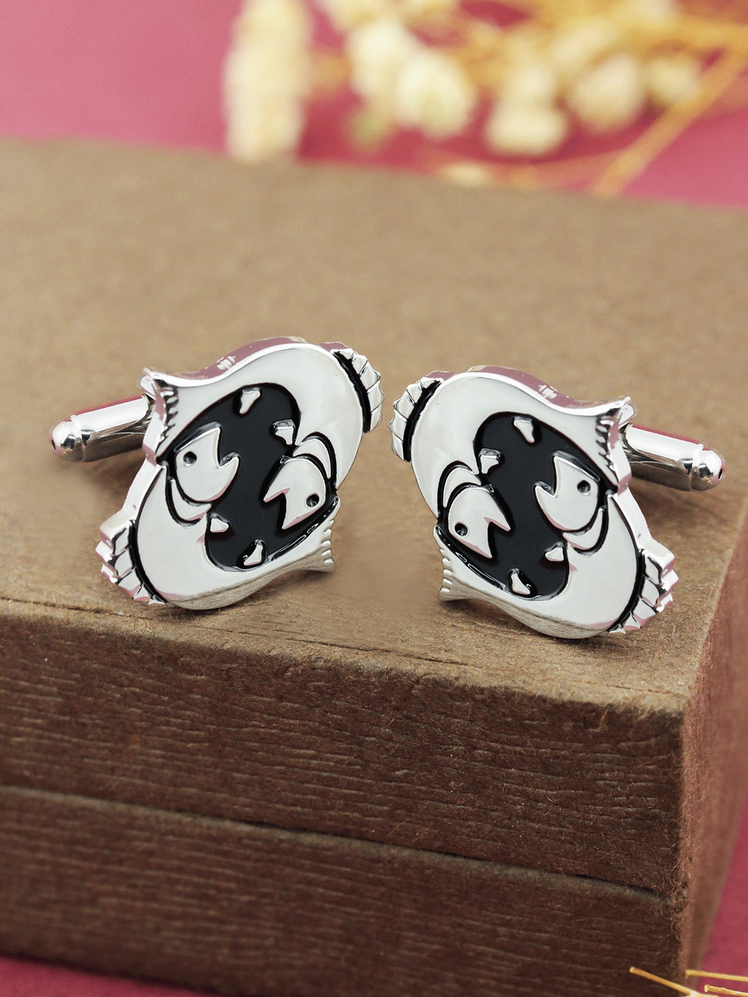 

PELUCHE Silver-Toned & Black Quirky Cufflink