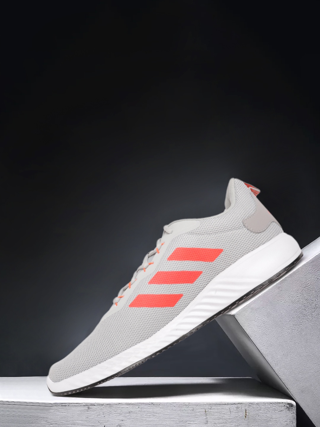 

ADIDAS Men Grey Woven Design Quickflow Running Shoes