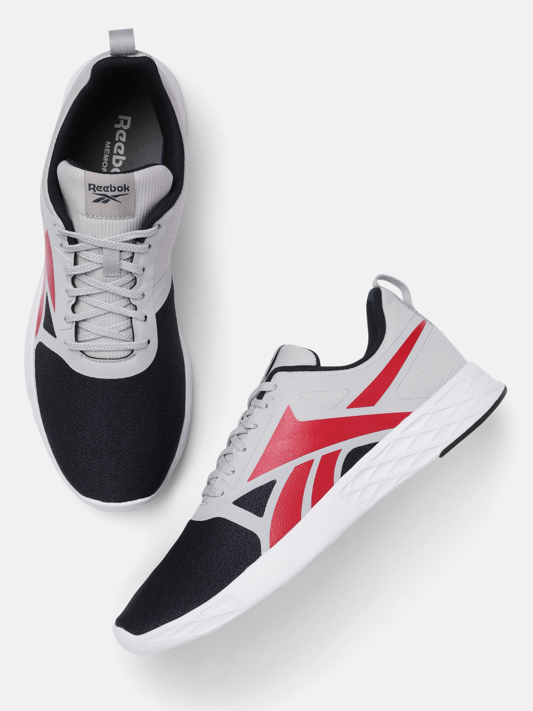 

Reebok Men Navy Blue & Red Printed City Central Running Shoes