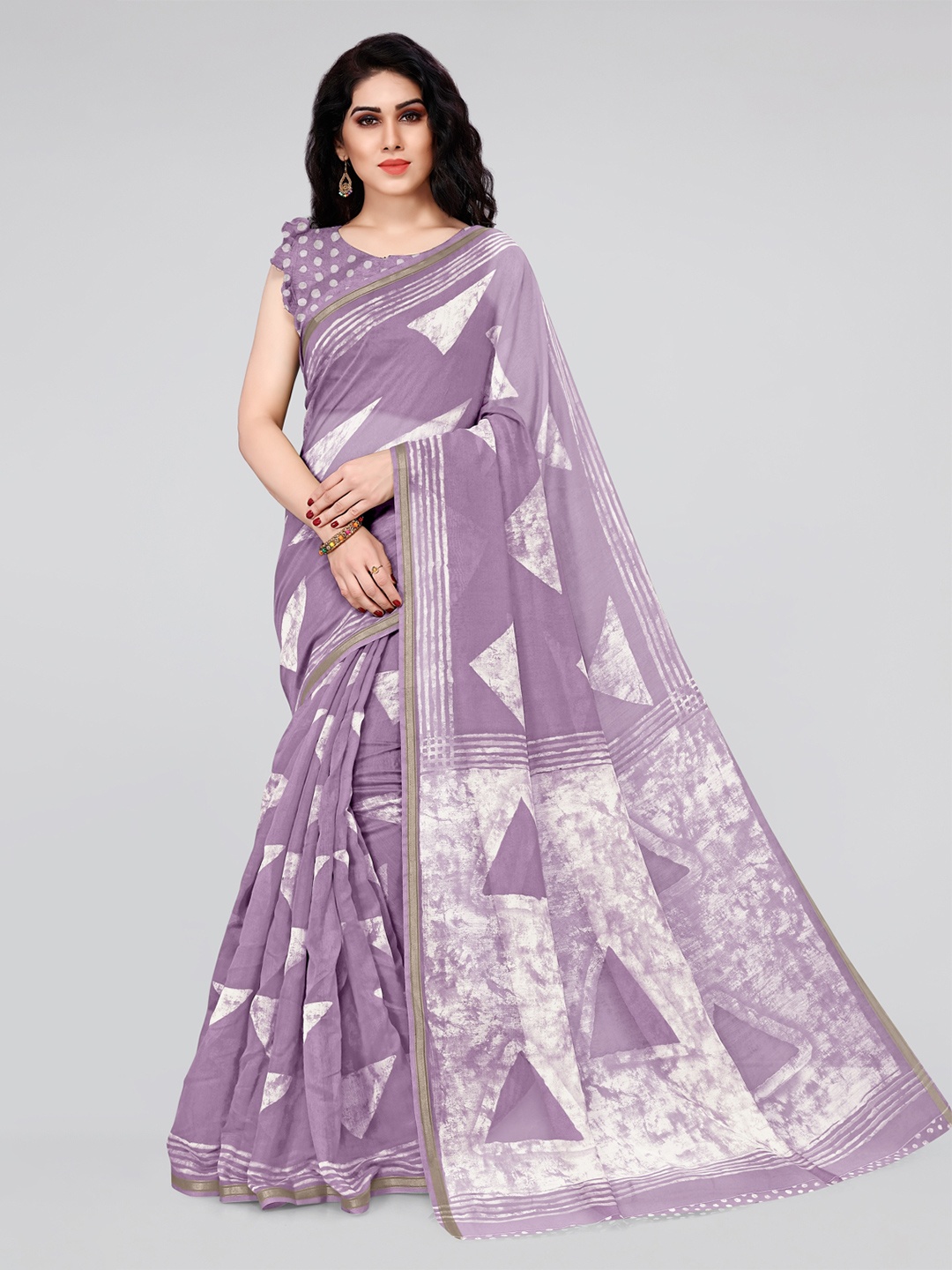 

KALINI Women Light Purple Geometric Printed Saree