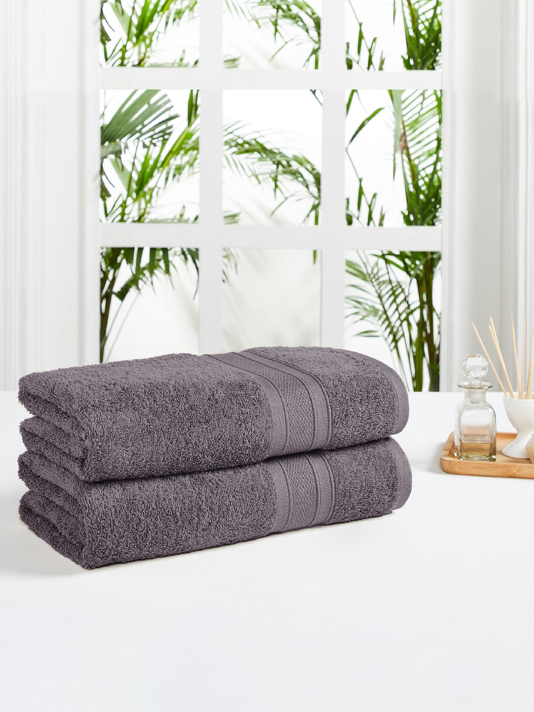 

MYTRIDENT Set of 2 Charcoal Grey 500 GSM Striped Pure Cotton Bath Towels
