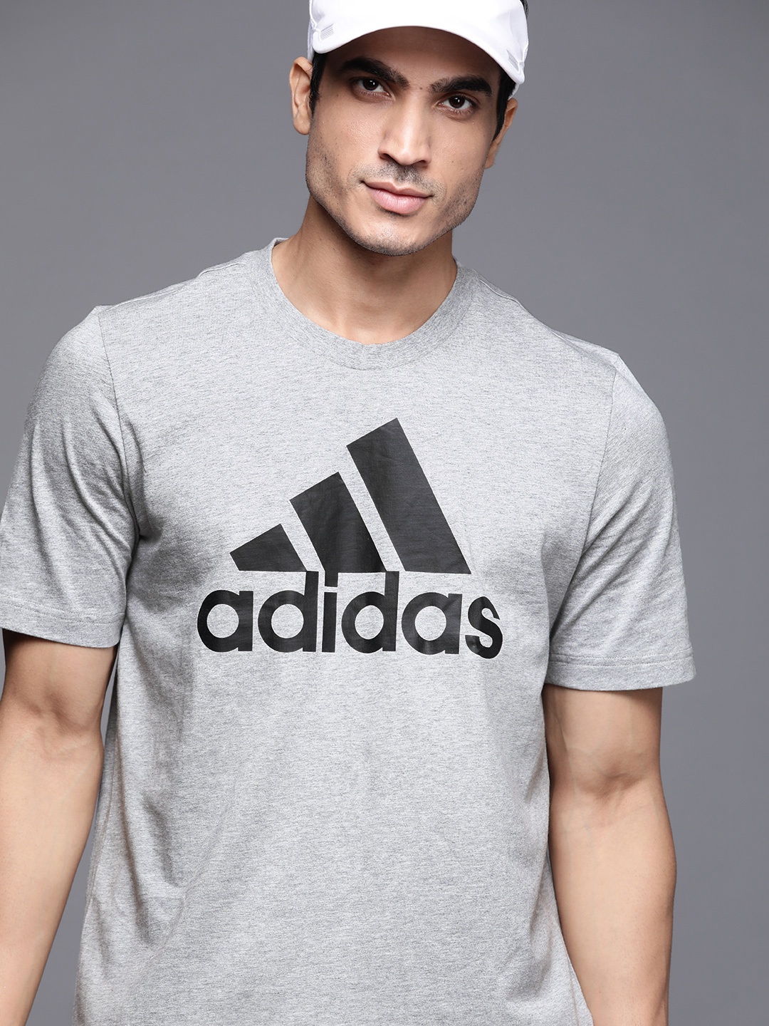 

ADIDAS Men Grey Melange Resort LO II W Pure Cotton Brand Logo Print Pure Cotton T-shirt